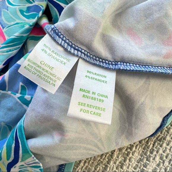 Lilly Pulitzer Karlie Bennet Blue Celestial Seas Wrap Romper Women’s Size Small - Picture 9 of 10